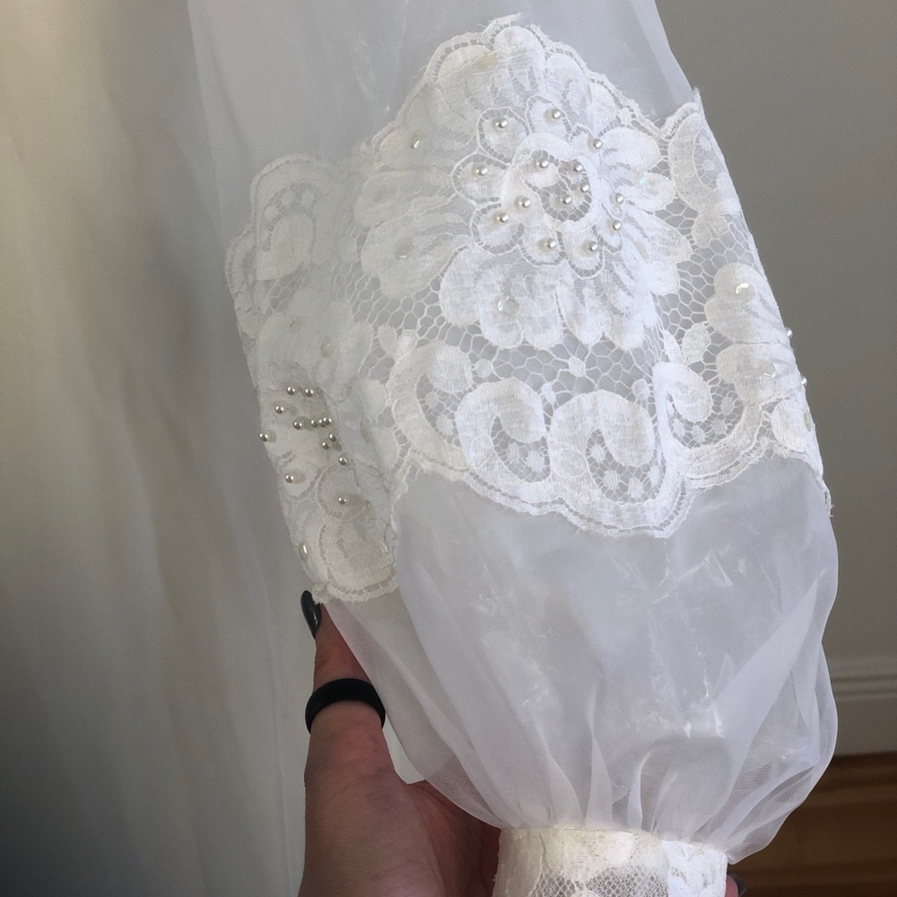 Vintage Ruffle up Princess Cut Bridal Originals Wedding Dress - Picture 10 of 16